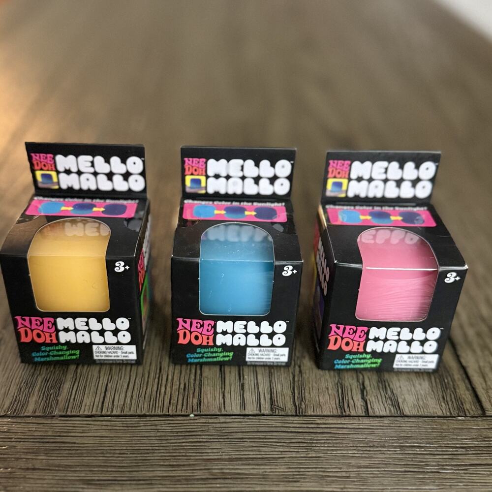Schylling NeeDoh Mello Mallo RARE UV Color Change Dough Filling Sensory Toy New